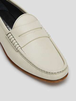 TONY PENNY LOAFER IN OFF WHITE
