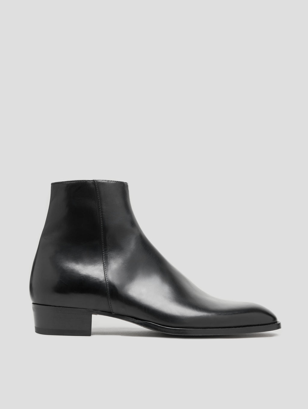 DYLAN 30MM ANKLE BOOT IN BLACK CALFSKIN display picture 3