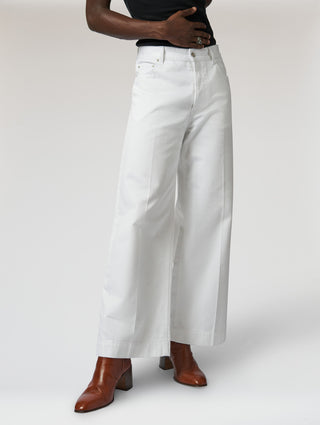 IZZY GIANT FLARE JEANS IN WHITE - Unisex