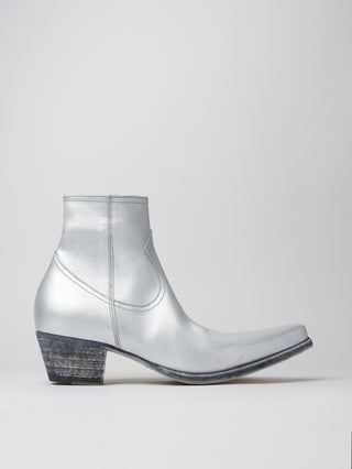 CLINT ANKLE BOOT IN DISTRESSED SILVER LEATHER