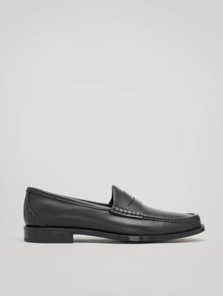 THEO PENNY LOAFER IN BLACK CALFSKIN - Woman